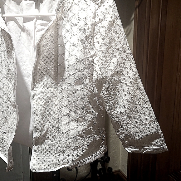 WILLI SMITH WHITE EYELET JACKET, SIZE SMLL - Picture 11 of 11